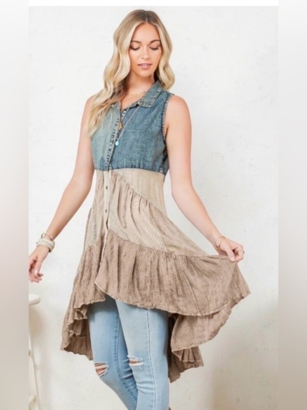 226 NWT Young Threads Front Open Asymmetrical High Low Top - Latte